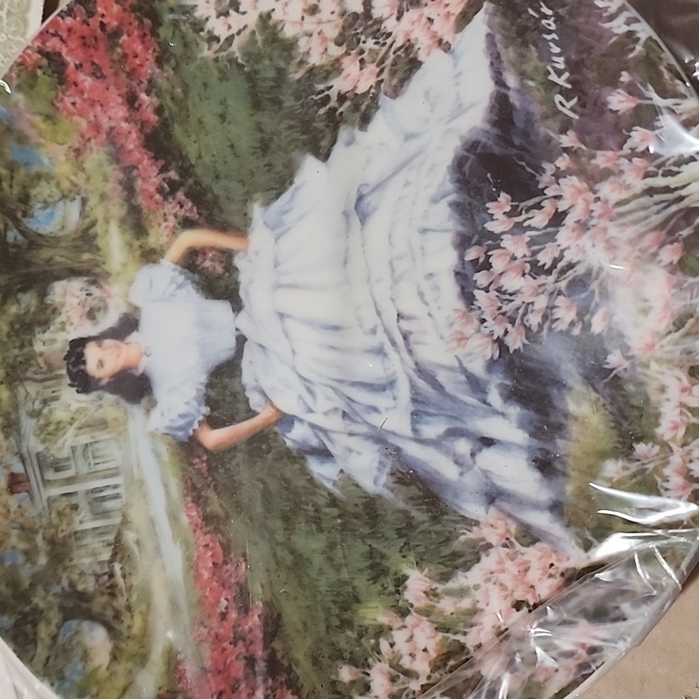 Scarlett Collectible Plate.Gone With The Wind. - Picture 2 of 6
